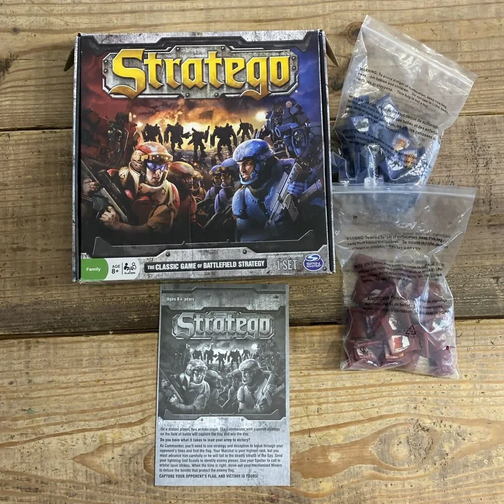 STRATEGO Sci Fi Edition Battlefield Strategy Board Game Same Day Shipping!